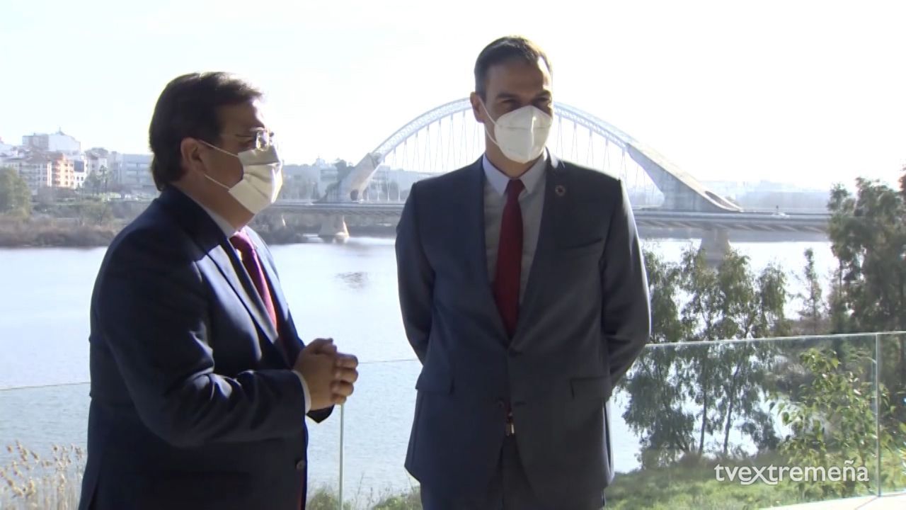 SANCHEZ Y VARA EN MERIDA