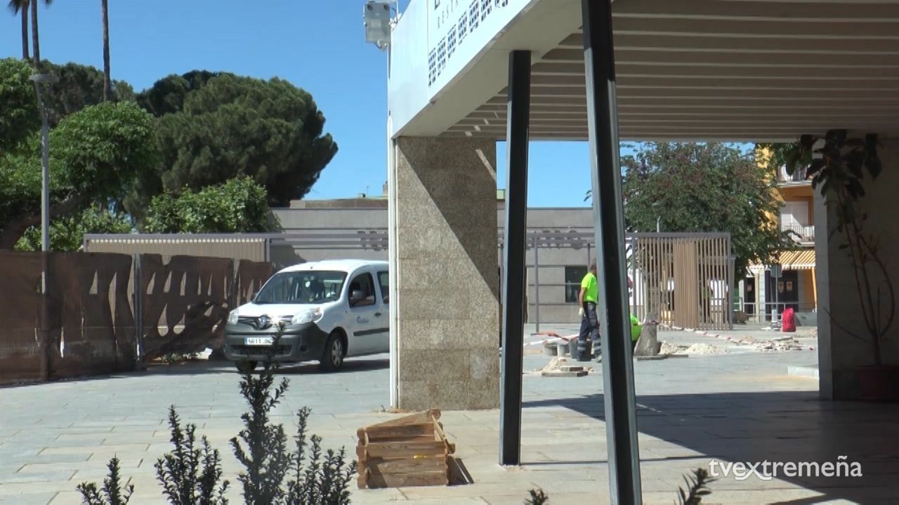 PLAZA MARGARITA XIRGU OBRAS