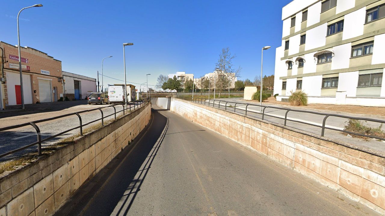 AVENIDA DEL PERAL PASO FERROCARRIL