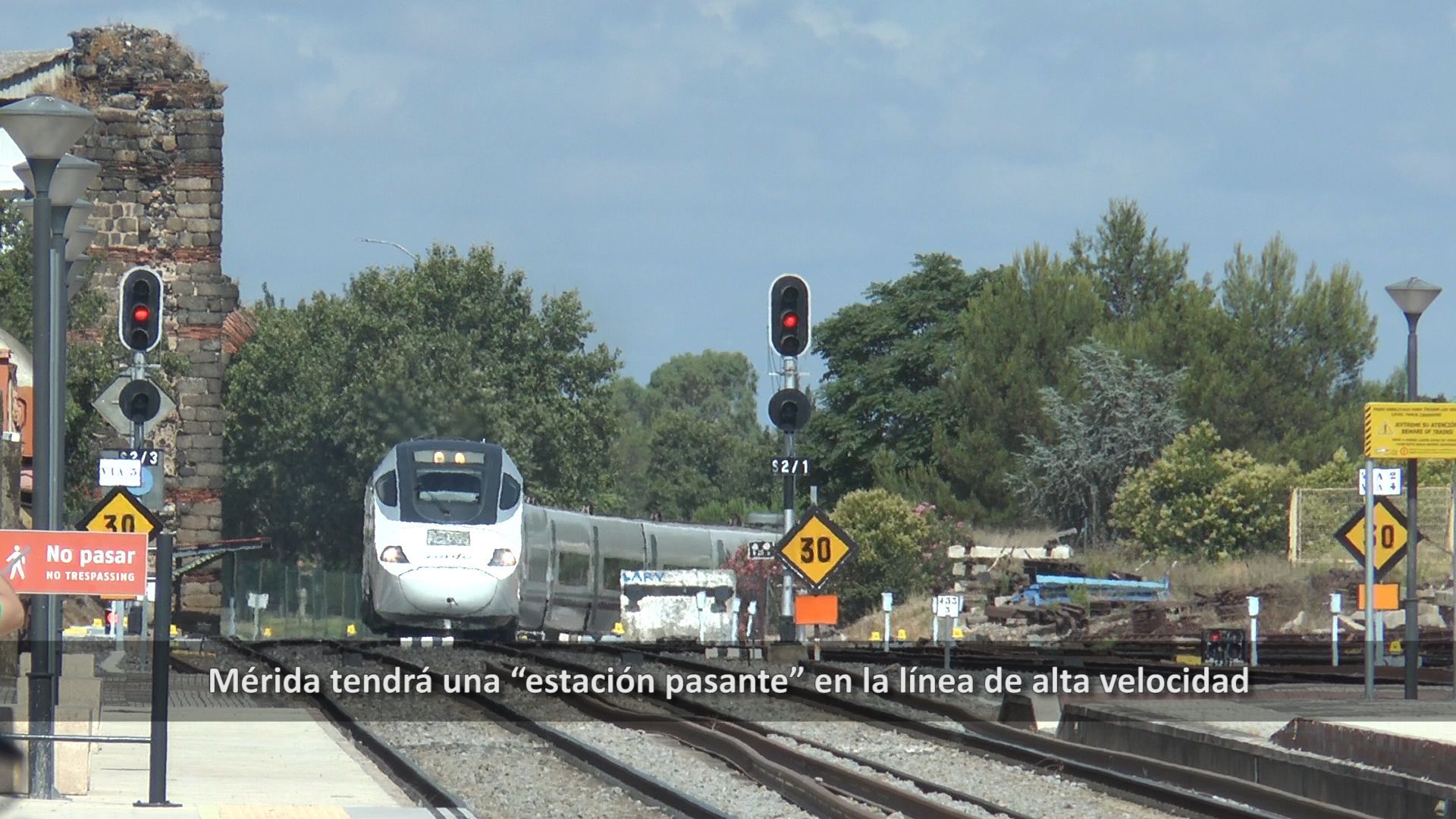 FOTO TREN ESTACION PASANTE