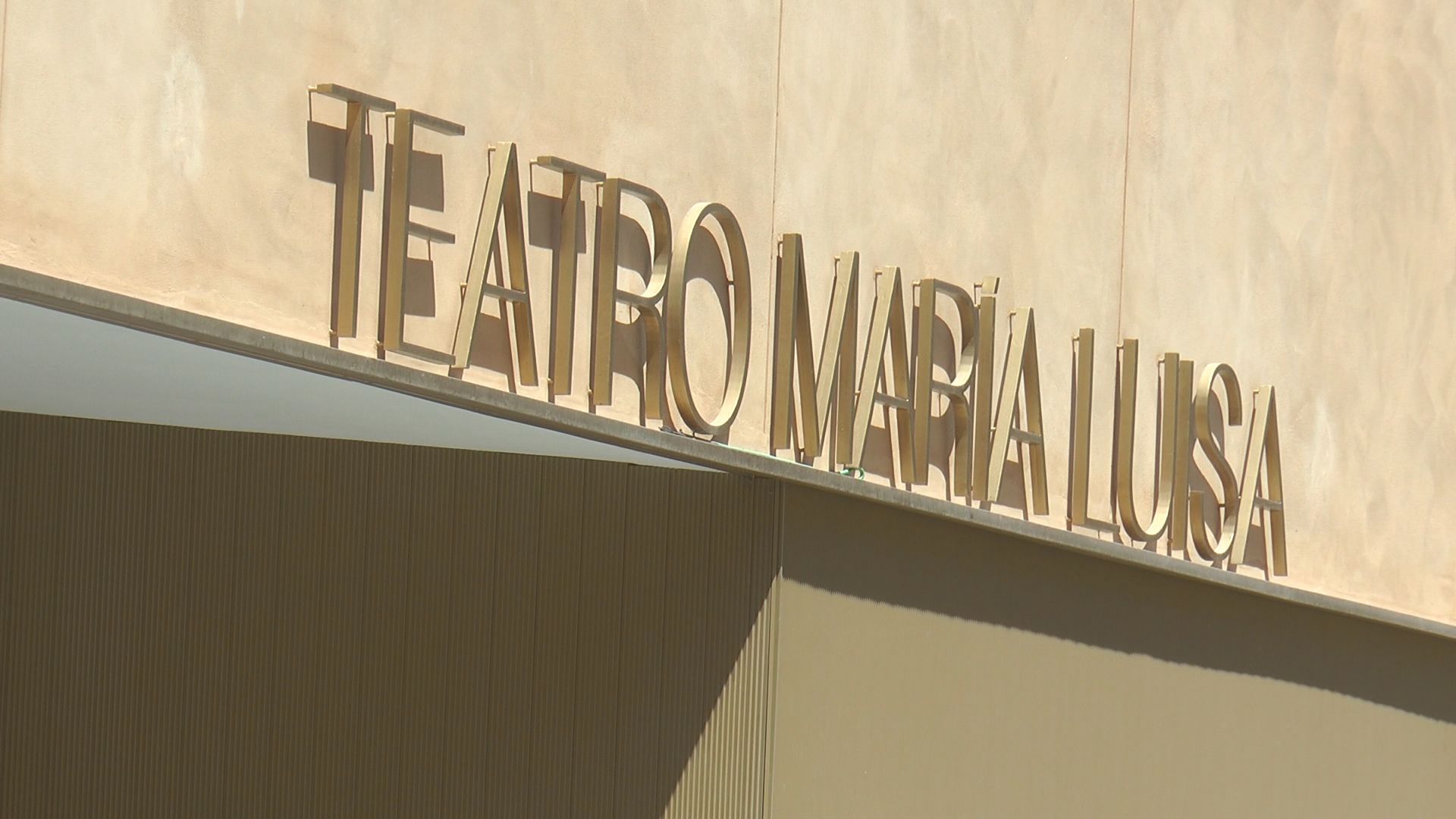 LETRAS TEATRO MARIA LUISA