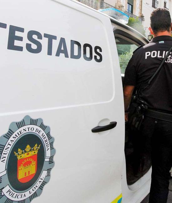 POLICIA LOCAL MERIDA ATESTADOS