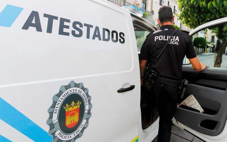 POLICIA LOCAL MERIDA ATESTADOS