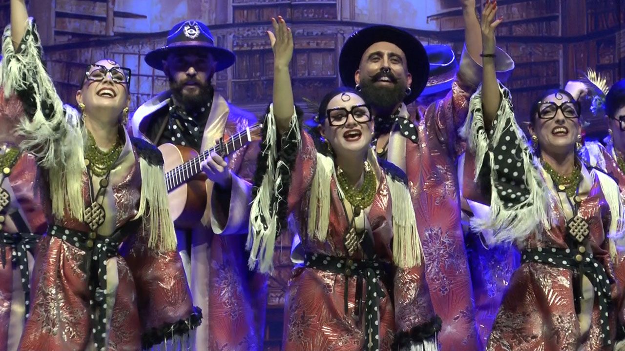 COMPARSA KARMINA O REVIENTA