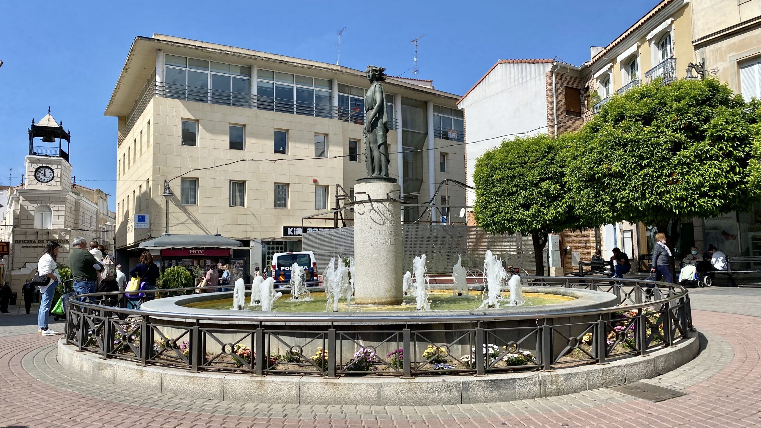 PUERTA DE LA VILLA RAMBLA