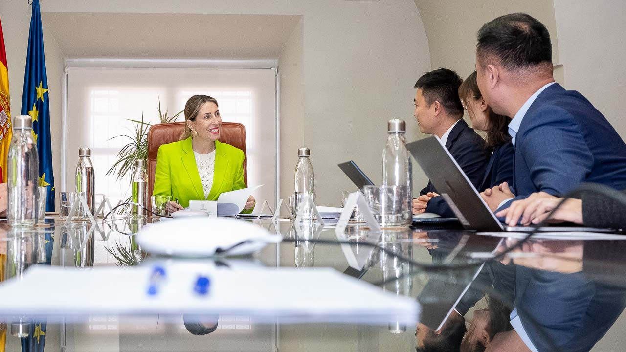 FIRMA MEMORANDUM FABRICA CATODOS CHINA EN MERIDA