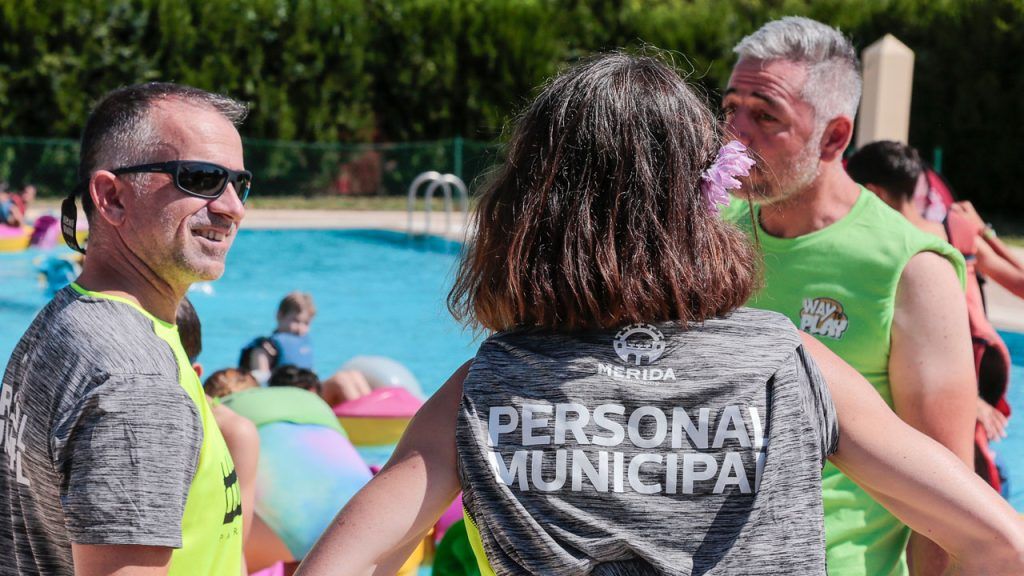 SOCORRISTAS PISCINA 3