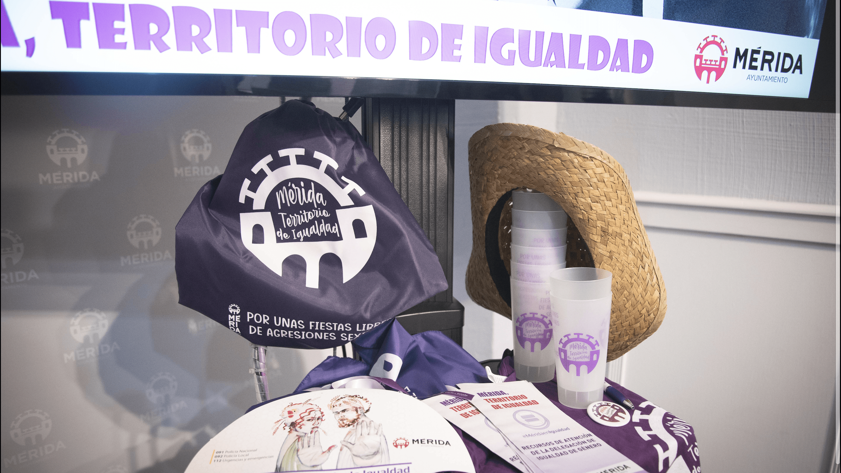 Material campaña agresiones sexistas feria