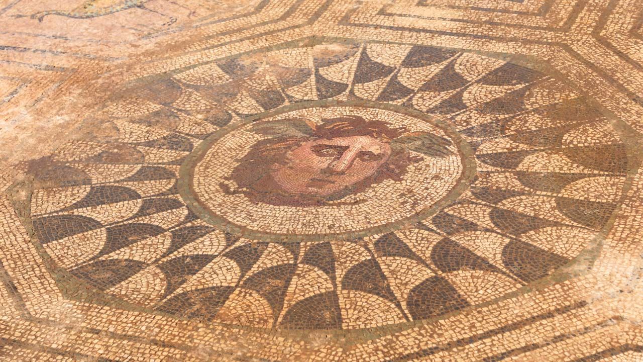 MOSAICO MEDUSA HUERTA OTERO