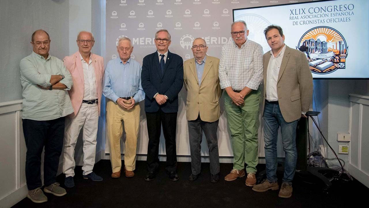 CONGRESO CRONISTAS OFICIALES