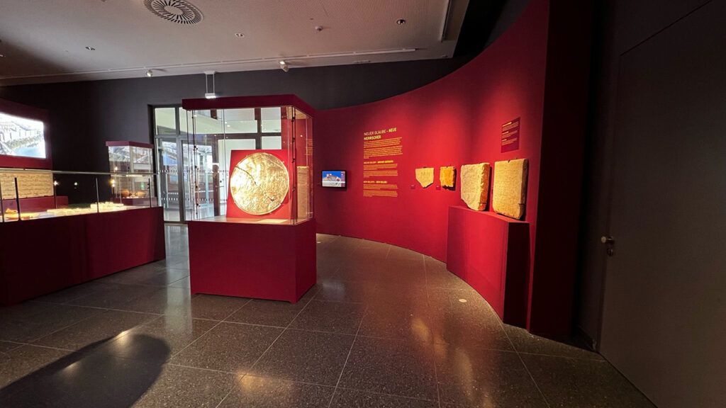 EXPOSICION MNAR EN XANTE BERLIN 1
