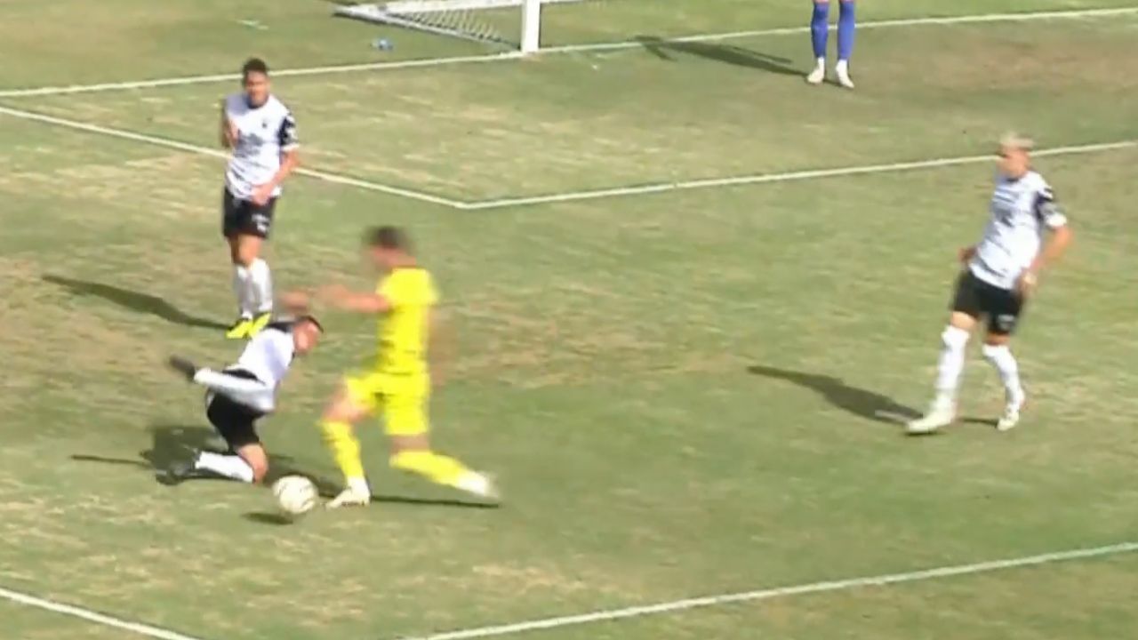 PENALTI MERIDA VILLARREAL B