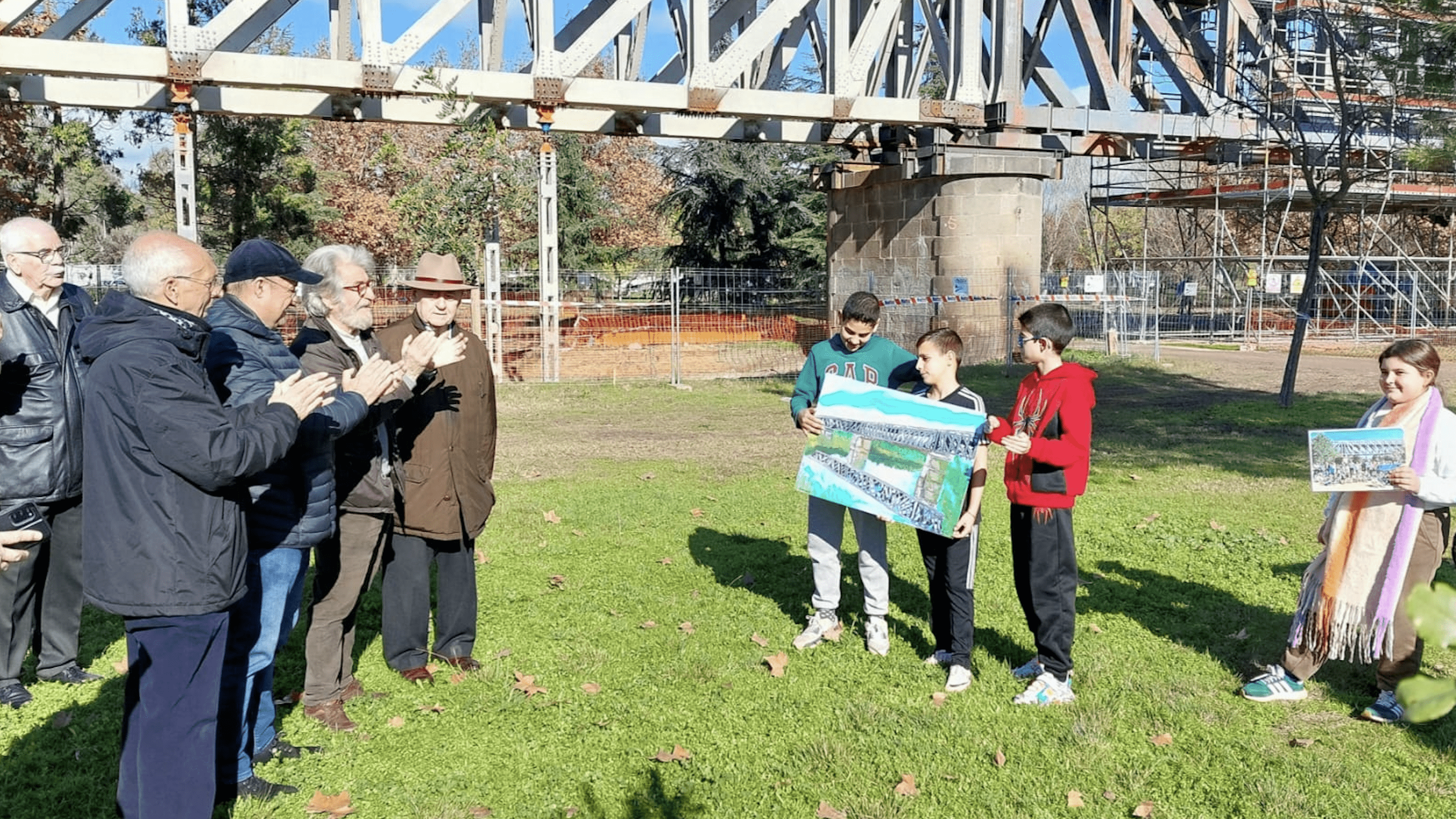 Alumnos CEIP Pablo Neruda en Puente de Hierro