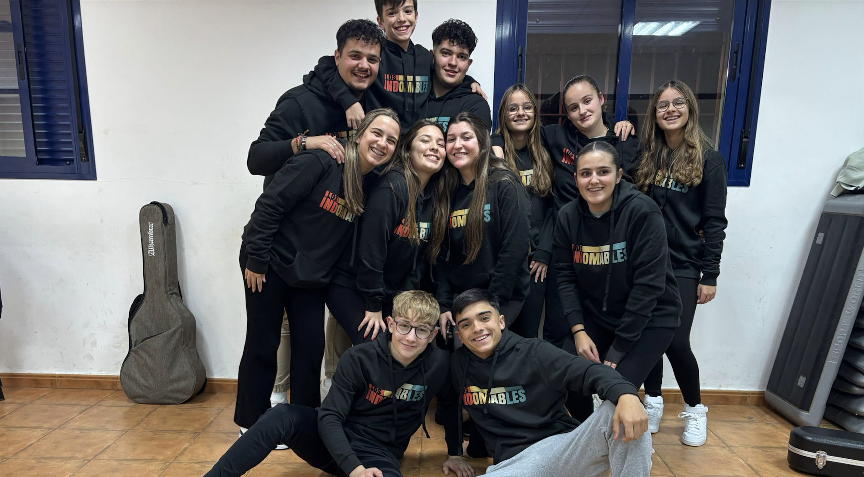 Agrupación juvenil Los Indomables