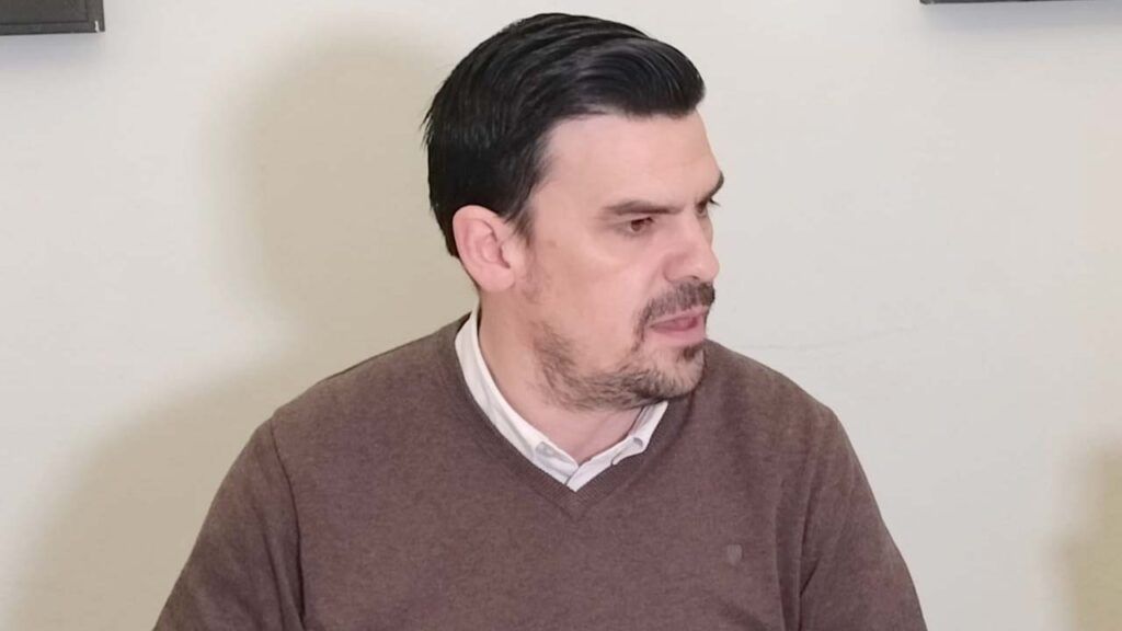 SANTI AMARO 1