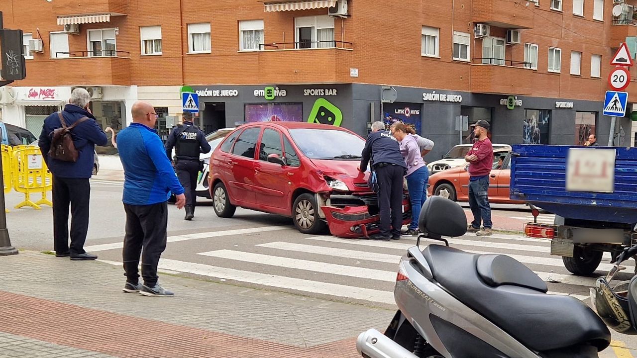 21-02-25 ACCIDENTE AVENIDA JUAN CARLOS I