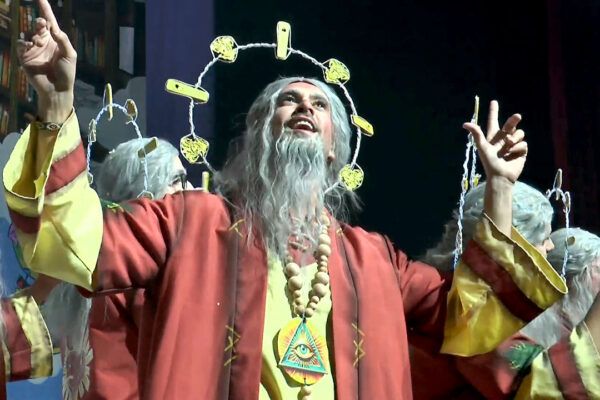 CARNAVAL ROMANO 3.2 UNA CHIRIGOTA DIVINA LOKACOSTAO