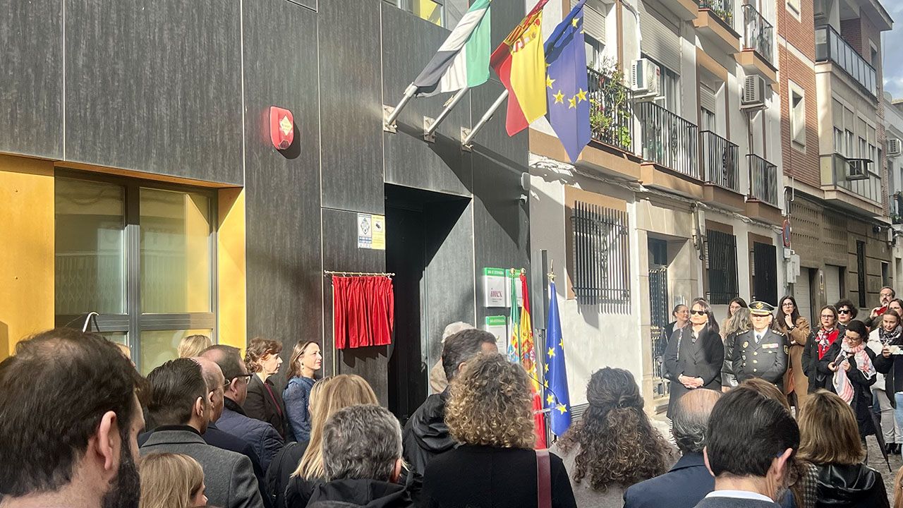 INAUGURACION EDIFICIO SEXPE MARIA TELO