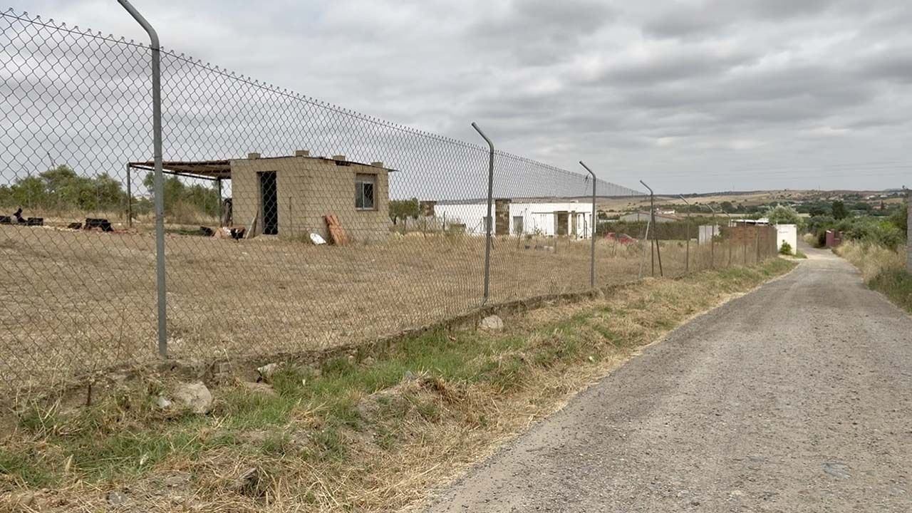 CHALETS PARAJES CERRO DE LA GALLINA Y 7 COLCHONES 3