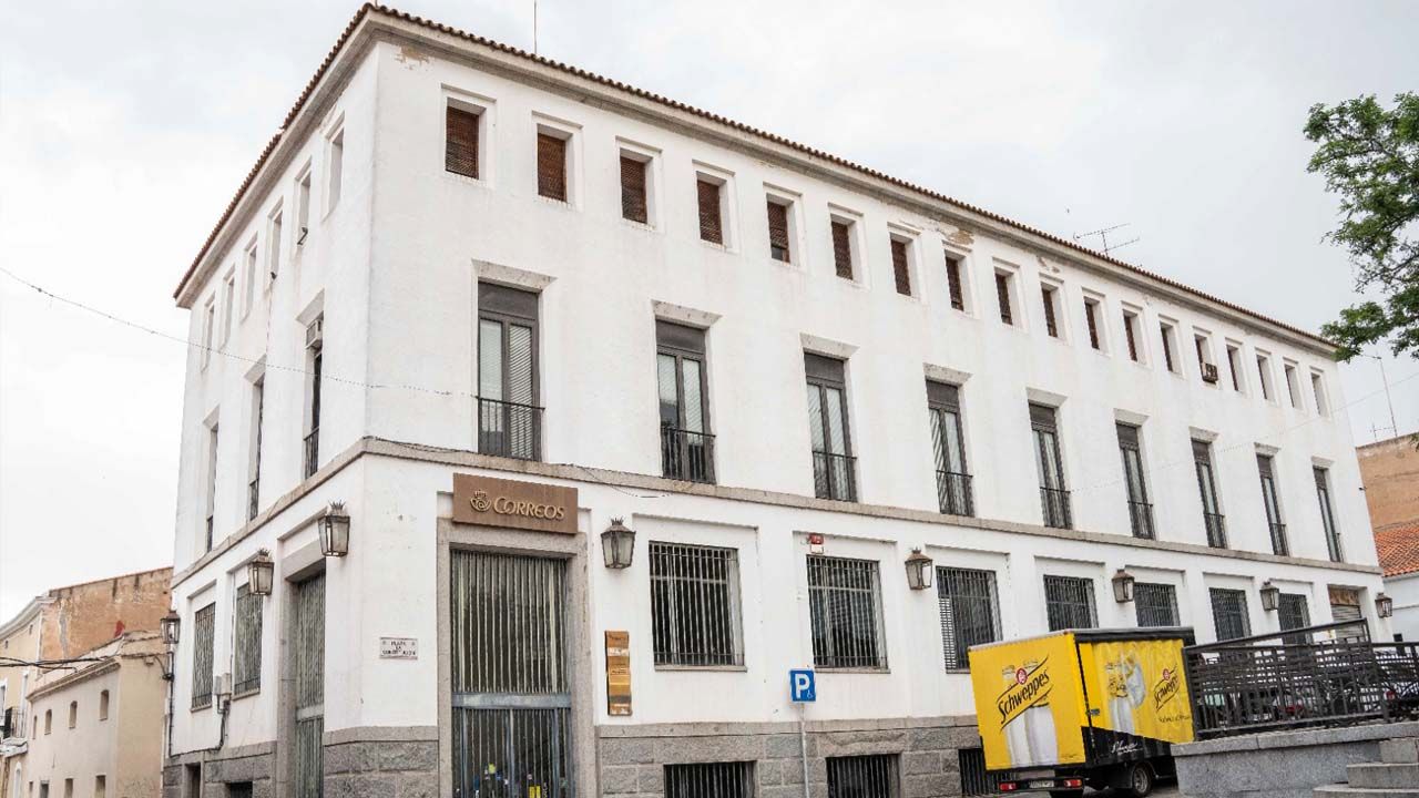 EDIFICIO DE CORREOS