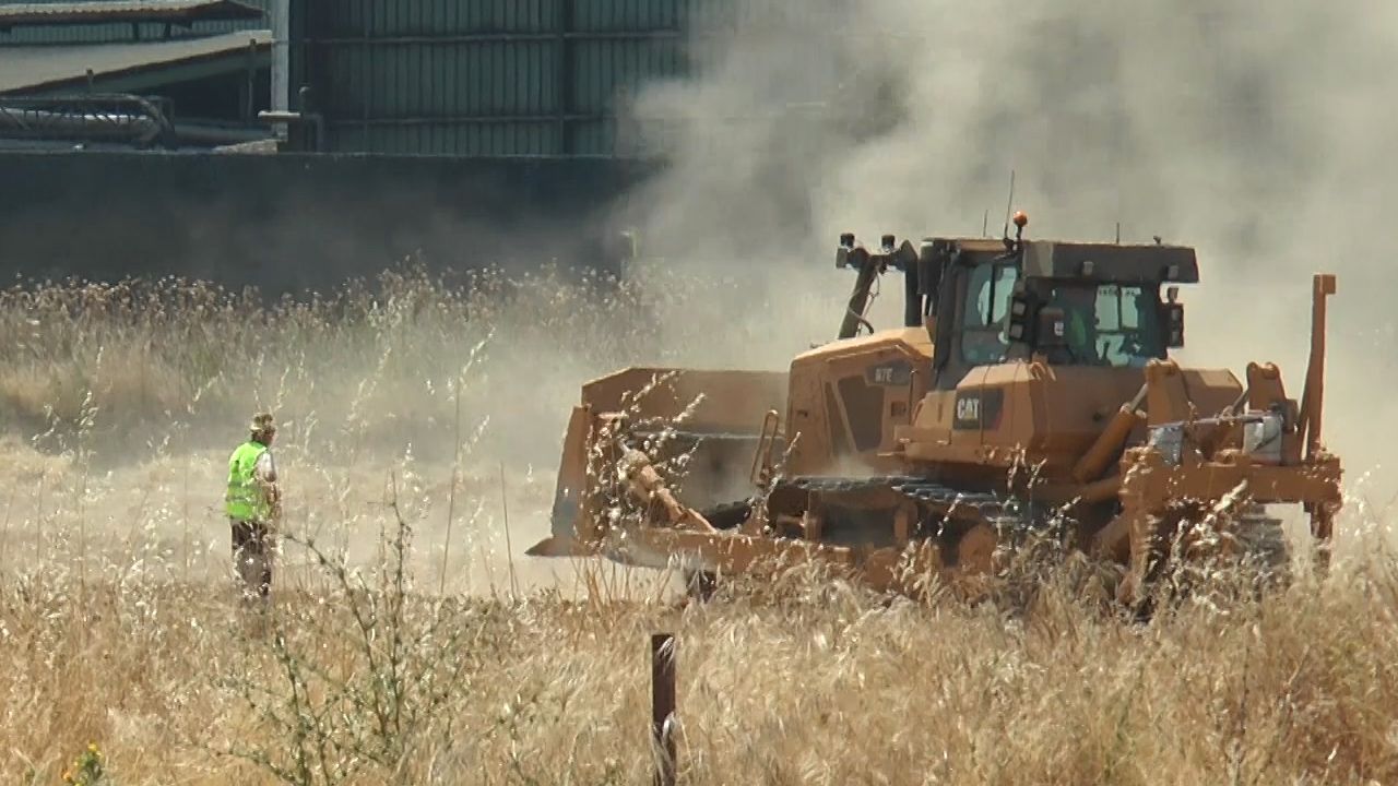 FABRICA CATODOS MOVIMIENTOS TIERRA