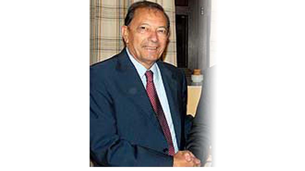 ROBERTO VAZQUEZ