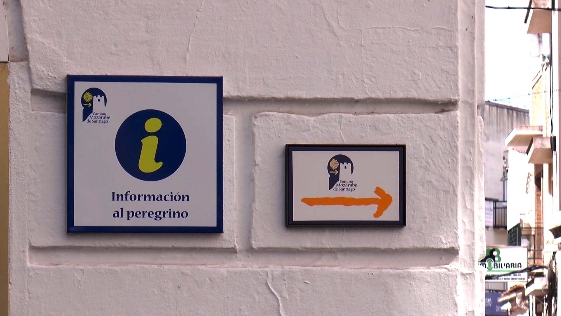 CAMINO DE SANTIAGO EN OFICINA DE TURISMO