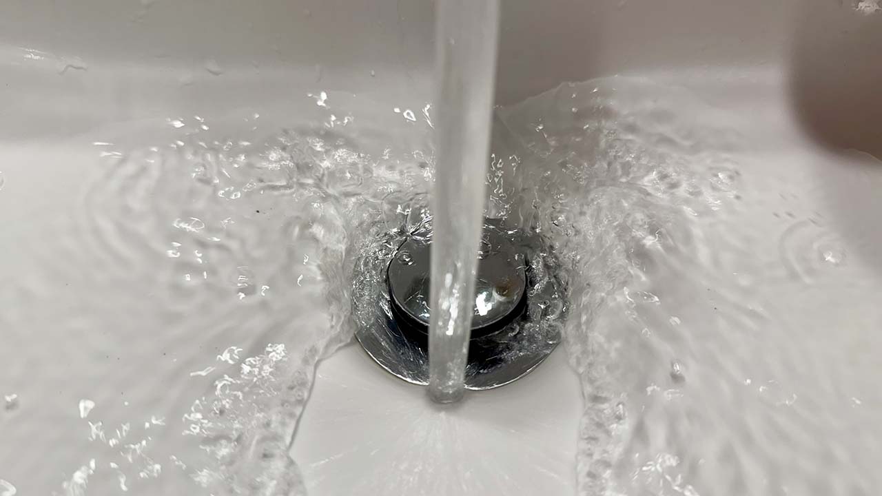 FOTO GRIFO DE AGUA