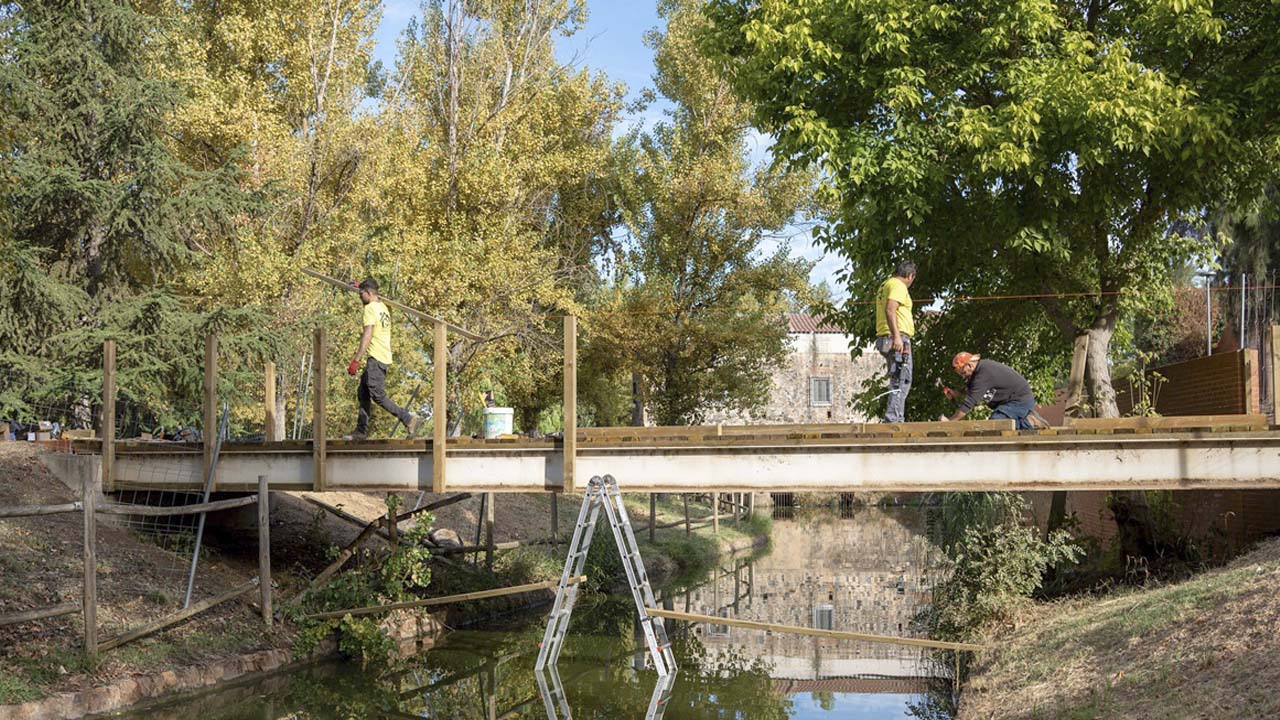 OBRAS EN LOS PARQUES DEL RIO GUADIANA
