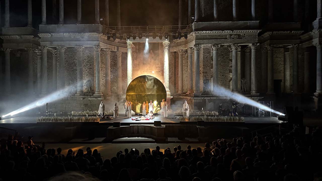 FESTIVAL DE MERIDA TEATRO ROMANO 2025 CLEOPATRA ENAMORADA 2