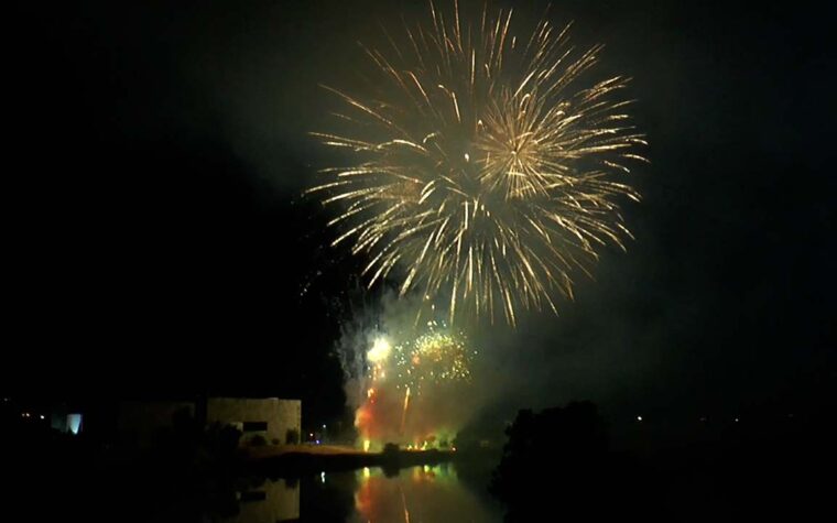 FUEGOS ARTIFICIALES 2