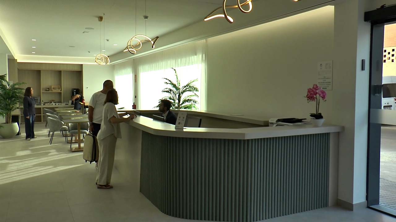 HOTEL ALORA RECEPCION