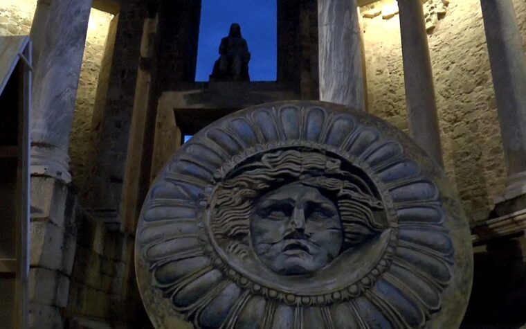 EXPOSICION BEDATE TEATRO ROMANO