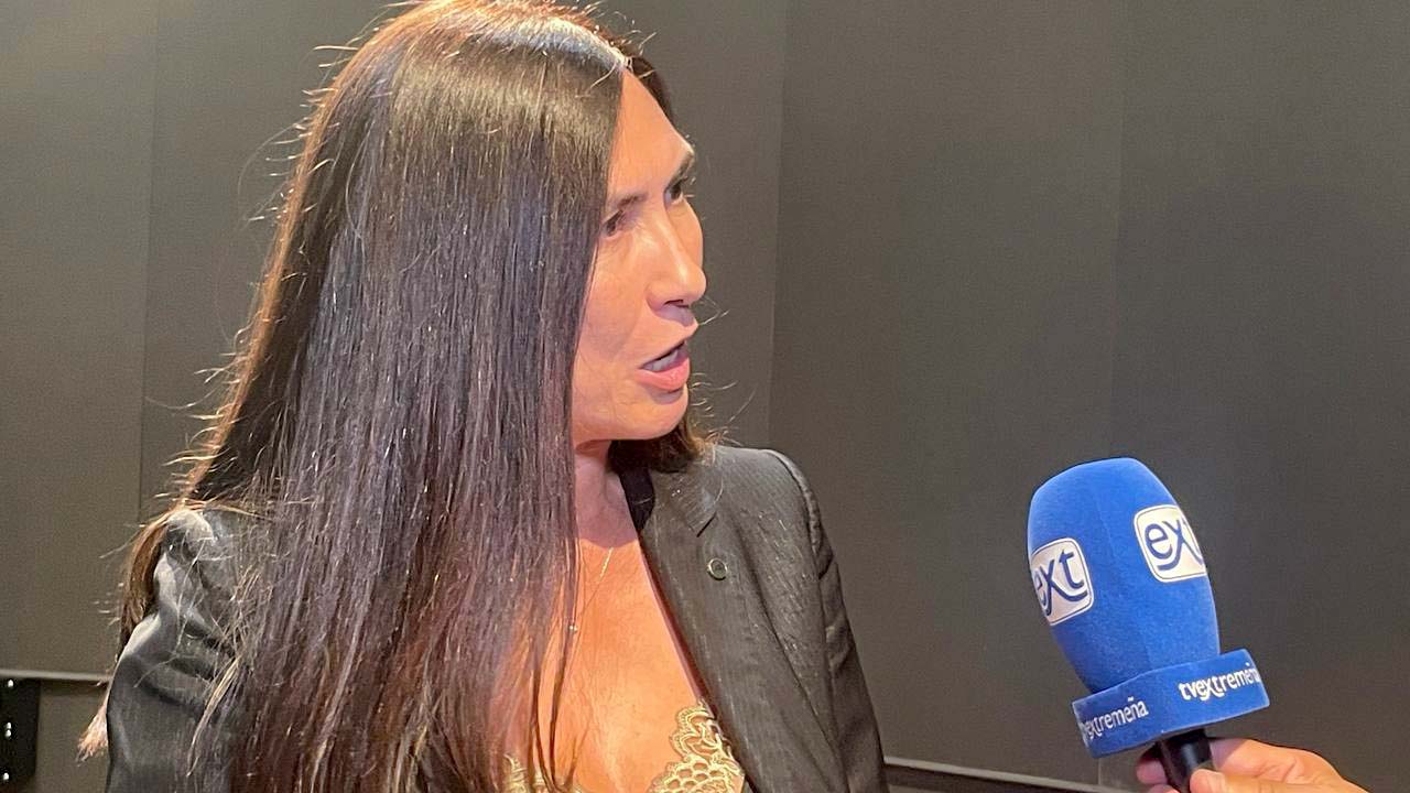 MARISA GALLEGO AUTORA LIBRO FERNANDEZ LOPEZ