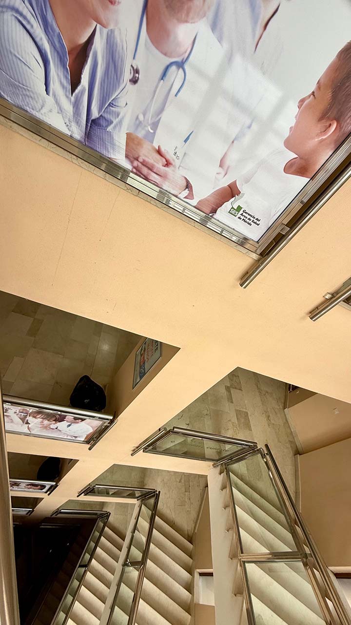 HOSPITAL DE MERIDA ESCALERAS