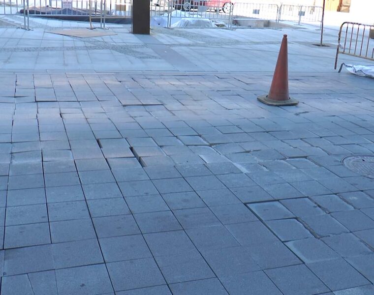 ADOQUINES PLAZA SANTA EULALIA 1