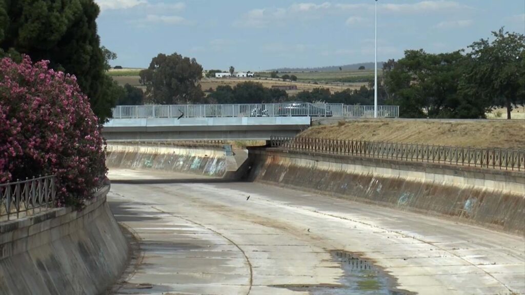 RIO ALBARREGAS CAUCE 2