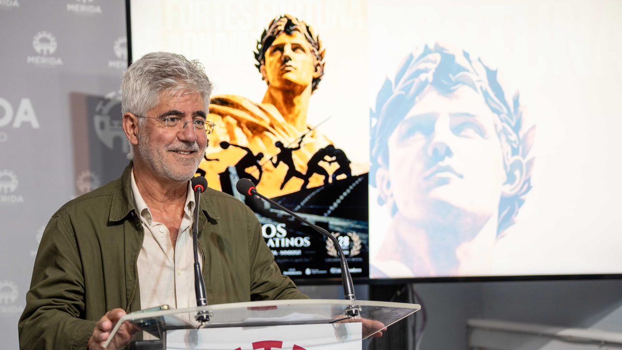 FELIPE GOMEZ VALHONDO Director IES Santa Eulallia