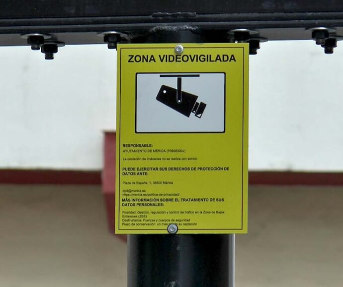 CARTEL VIDEOVIGILANCIA ZBE