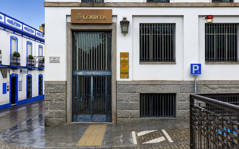 CORREOS ANTIGUO RETOCADA