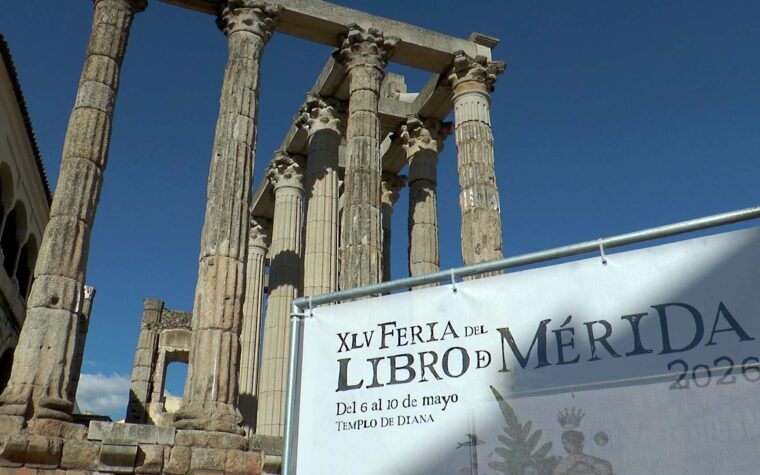 FERIA DEL LIBRO DE MERIDA TEMPLO DIANA