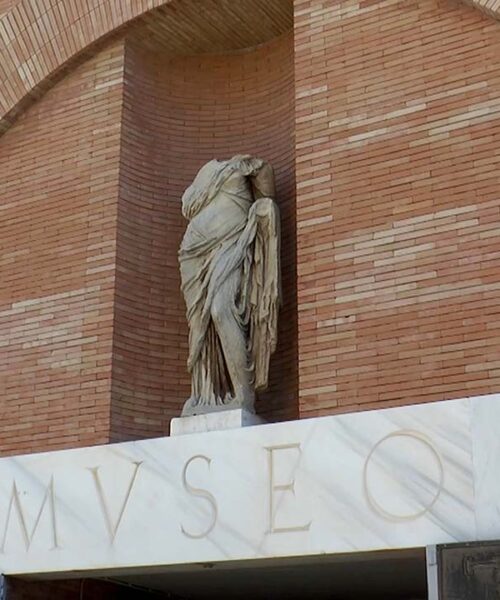 MUSEO NACIONAL DE ARTE ROMANO FACHADA 1