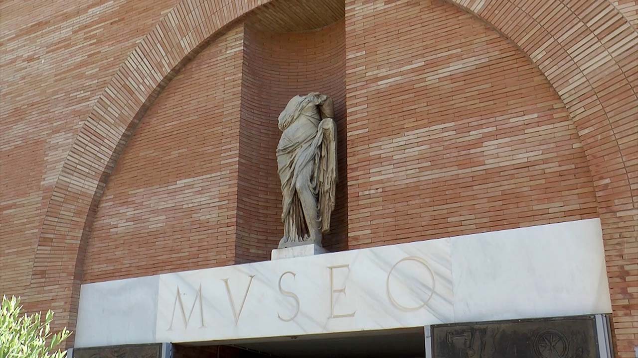 MUSEO NACIONAL DE ARTE ROMANO FACHADA 1