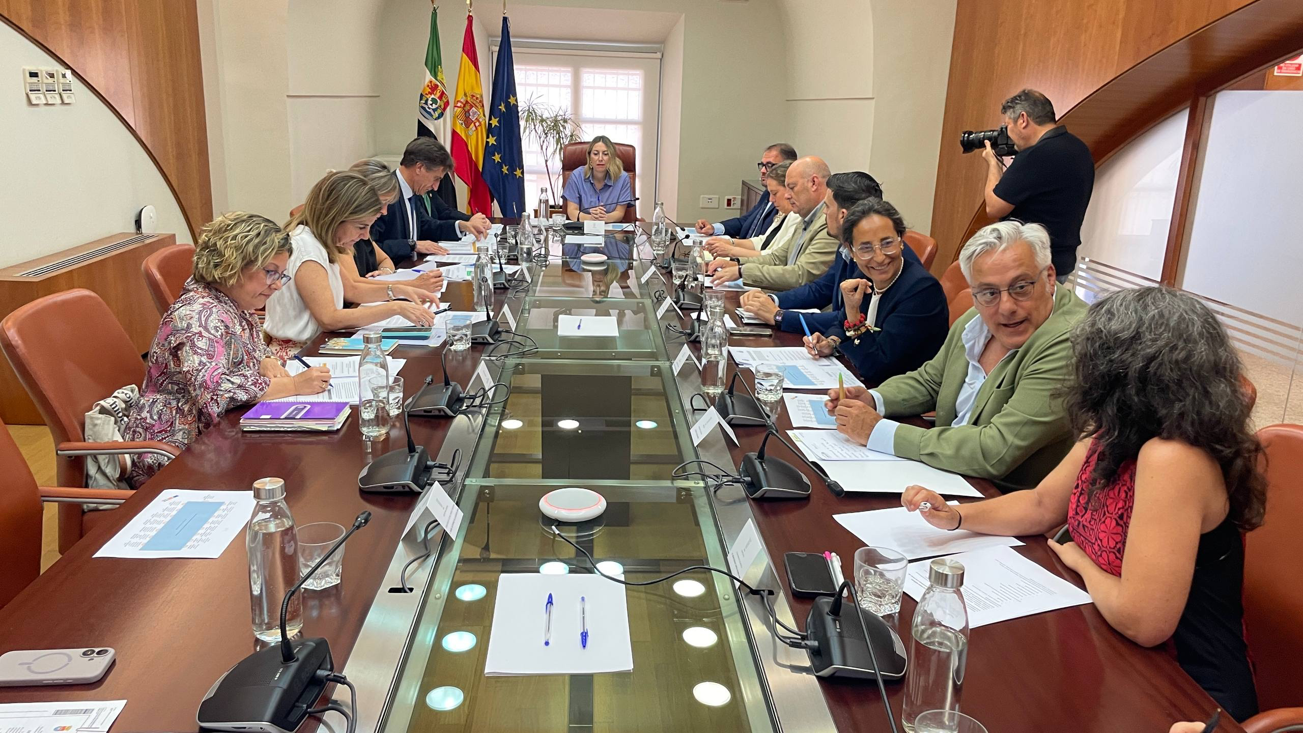 REUNION ESTATUTO CAPITALIDAD 2026