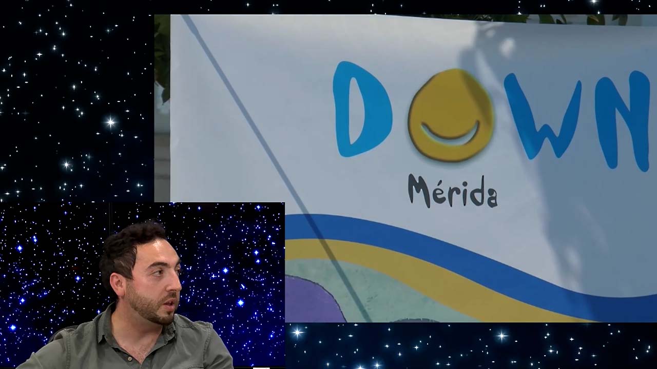 ALEJANDRO RAMIREZ CON CARTEL DOWN MERIDA