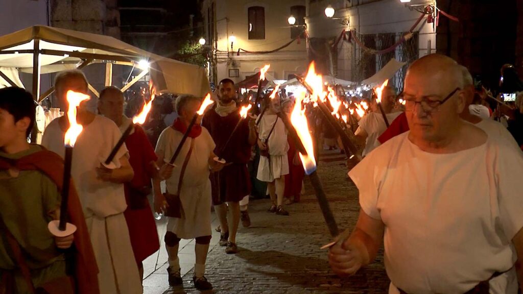 EMERITA LVDICA DESFILE ANTORCHAS 4