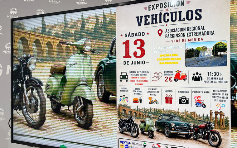 EXPOSICION VEHICULOS VESPA