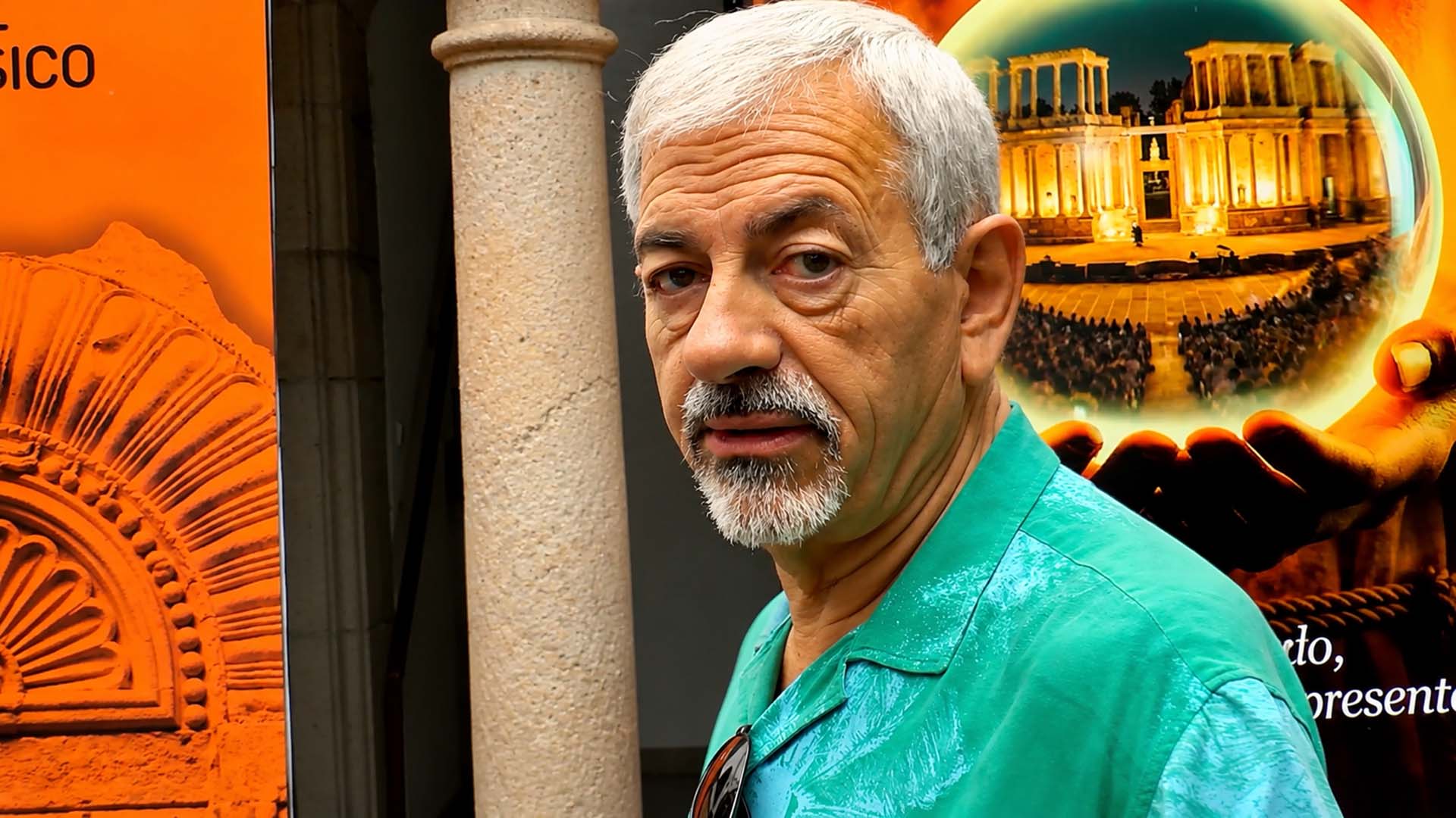 CARLOS SOBERA