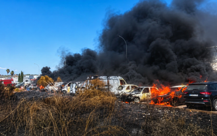 INCENDIO APARCAMIENTO AMAZON.jgp