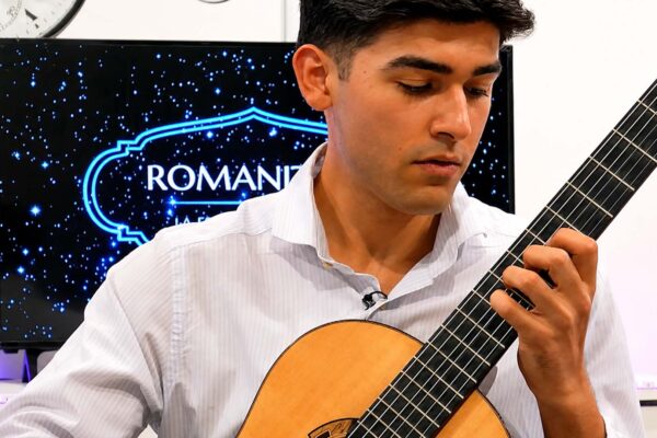 NACHO CUADRADO GUITARRISTA 2